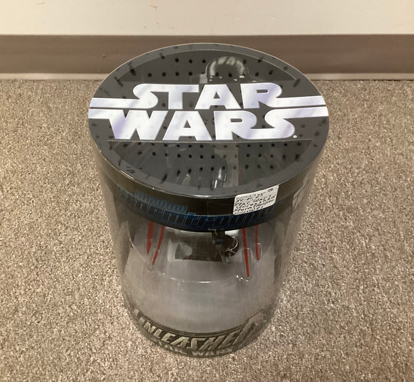 Star Wars Unleashed Shadow Stormtrooper Figure NIB