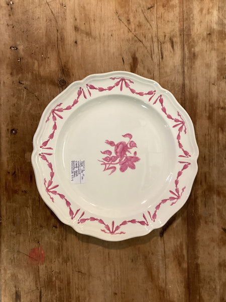 Wedgwood Williamsburg Husk Pattern Dinner Plate