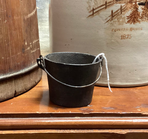 Cast Iron Mini Double Ear Pail w/ Bail Handle