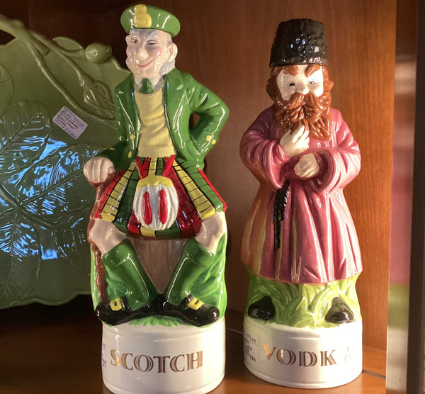 Alberta’s Molds Ceramic Figural Scotsman Scotch Decanter