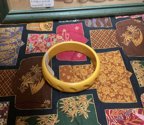 Bakelite Butterscotch Bangle Bracelet