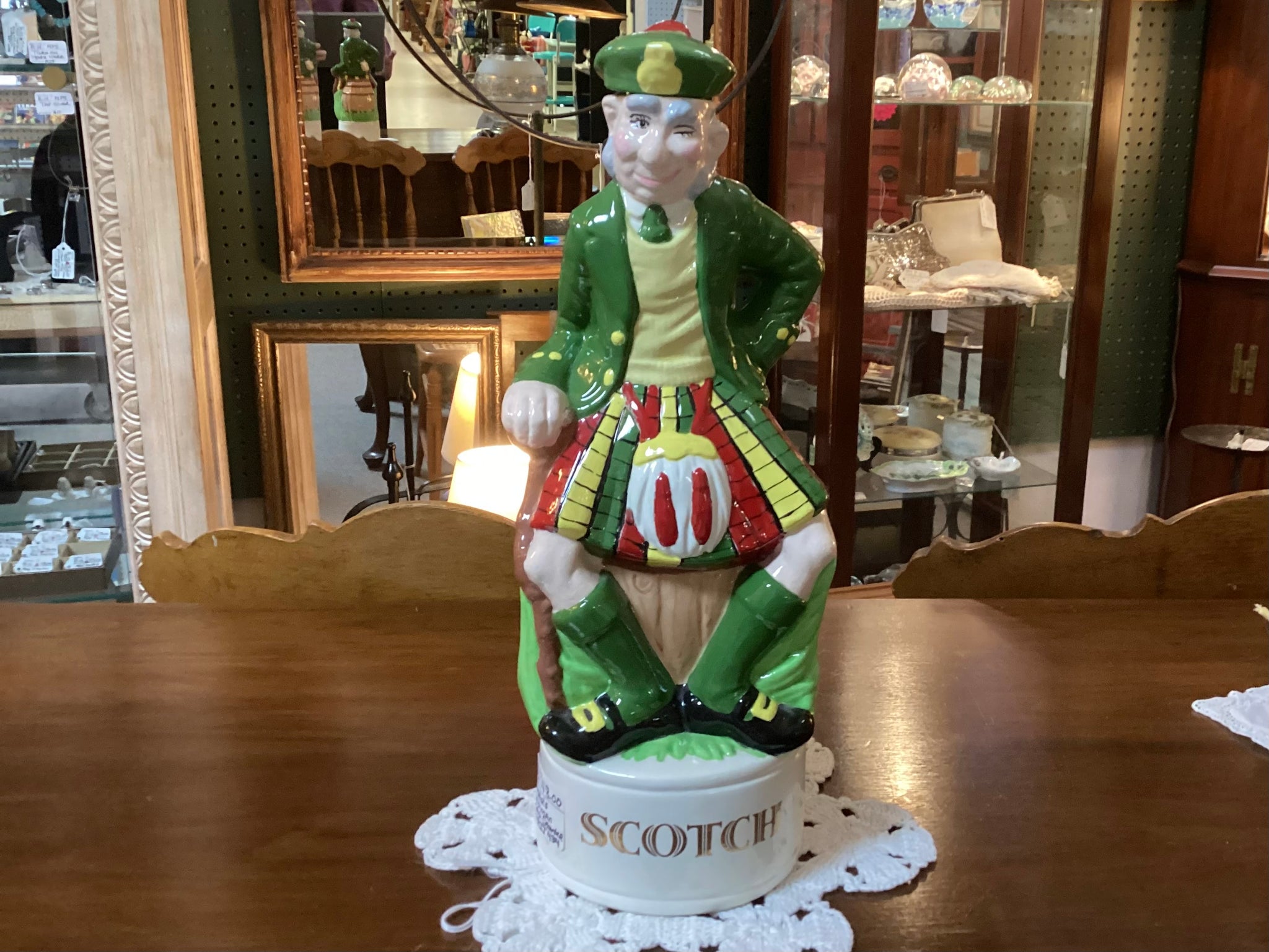 Alberta’s Molds Ceramic Figural Scotsman Scotch Decanter