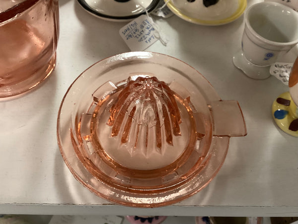 Pink Glass Measuring Cup w/ Juicer