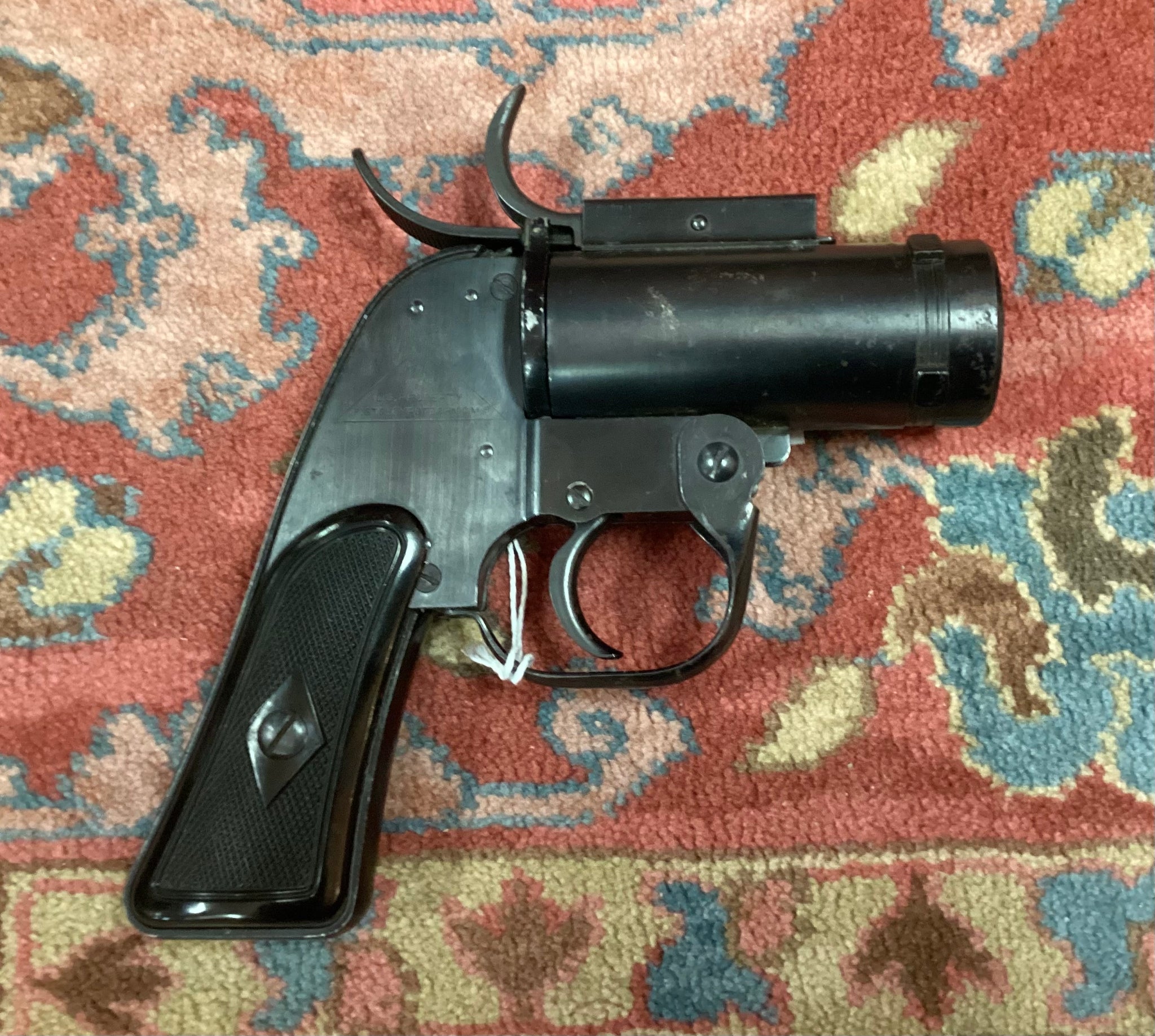 Vintage 1943 U.S. AN Military M8 Flare Pistol