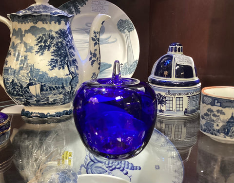 Blenko Cobalt Blue Blown Glass Apple Paperweight