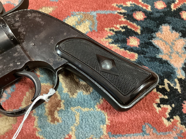 Vintage 1943 U.S. AN Military M8 Flare Pistol