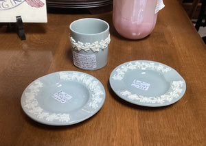 Wedgwood Queens Ware Embossed Cream on Lavender 3 Piece Smokers Set