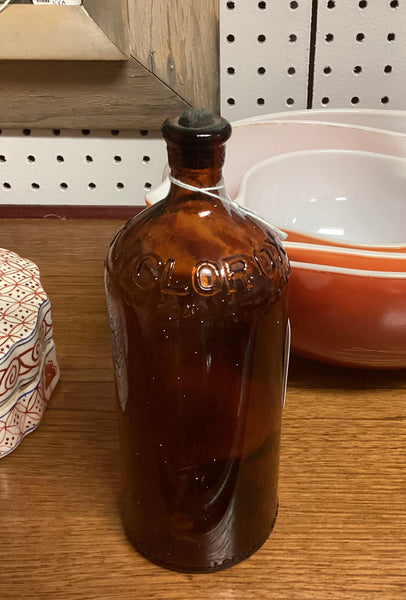 Vintage Clorox Amber Glass 16 Ounce Bottle w/ Rubber Stopper