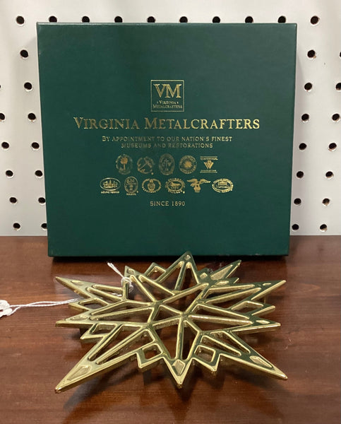 Virginia Metal Crafters Brass Moravian Star Trivet in Box