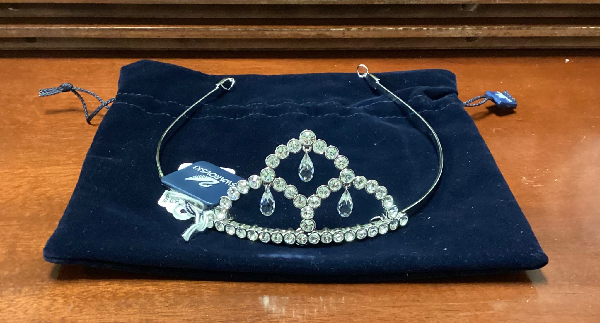 ☆tiara☆品 Swarovski Crystal Tiara W/ Box – Williamsburg Antique Mall