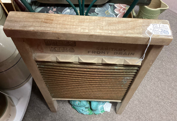 National Washboard Co. The Brass King Washboard