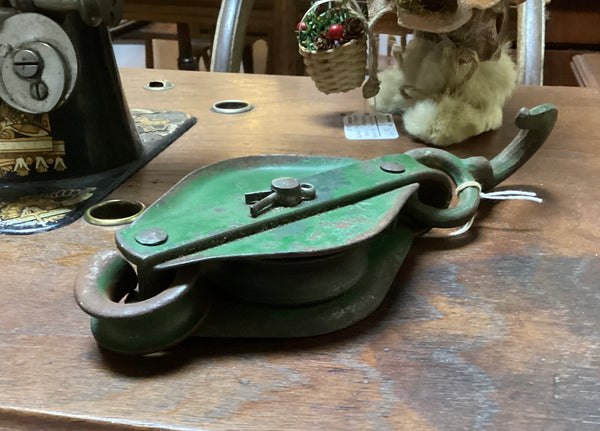 Vintage Green Pulley