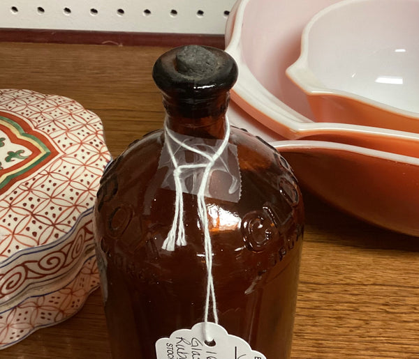 Vintage Clorox Amber Glass 16 Ounce Bottle w/ Rubber Stopper – Williamsburg  Antique Mall