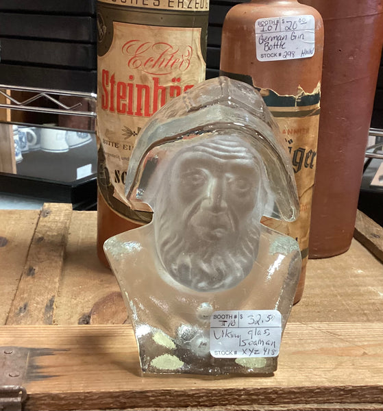 Viking Glass Co. Crystal Satin Sea Captain Bust Paperweight
